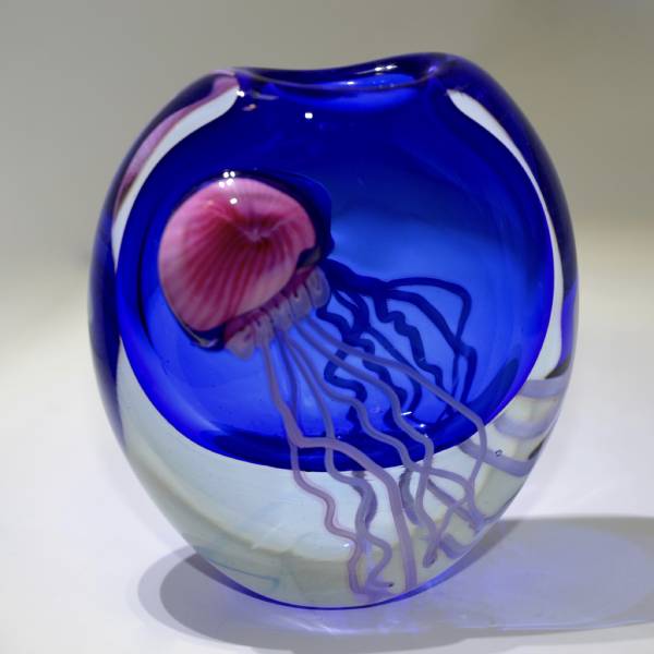 Jellyfish oval vase